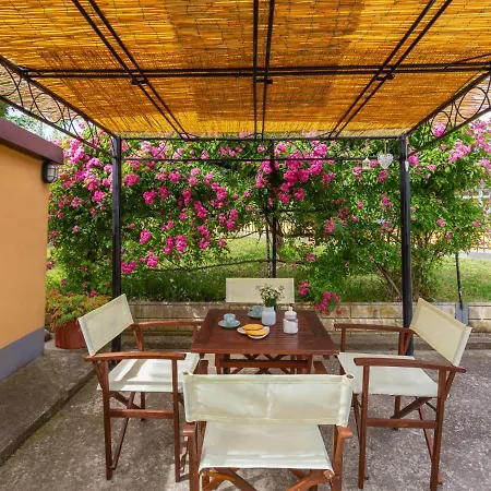 Locazione Turistica Sunflower - Ano105 Hébergement de vacances